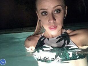 AlexaLuxxe