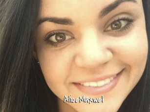 AliceMaxwel