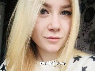 ArieleRusso Sexy Footjobs