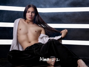 alma_zz Sexy Footjobs