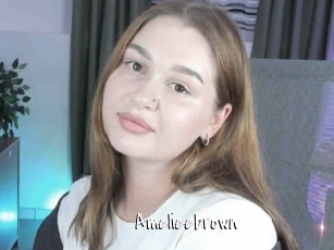 Amelieebrown