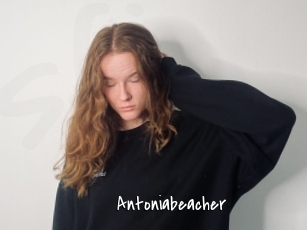 Antoniabeacher
