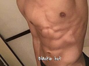 Blackie_hot