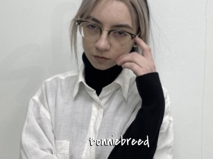 bonniebreed Sexy Footjobs