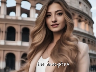 bonniecoyotes Sexy Footjobs