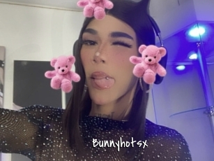 bunnyhotsx Sexy Footjobs