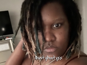 bustybootyxx Sexy Footjobs
