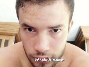 Danniel_Simmons