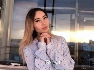 De_mia
