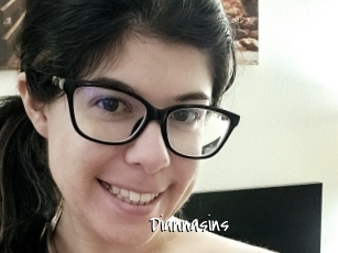 diannasins Sexy Footjobs
