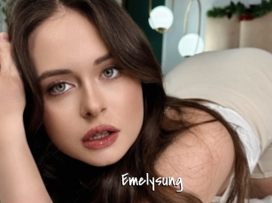 emelysung Sexy Footjobs