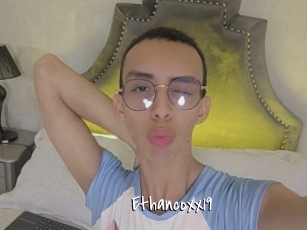 ethancoxx19 Sexy Footjobs
