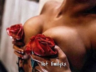Hot_EmilyXx