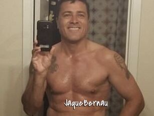 Jaque_Bernau