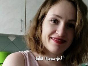 Julia_Benedict