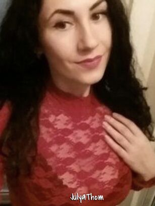 JulyaThom