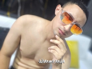 julianmiranda Sexy Footjobs