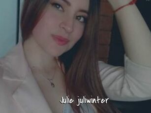 Julie_juliwinter