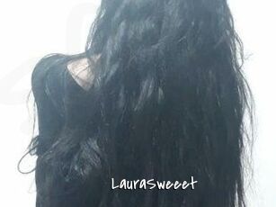 Laura_Sweeet