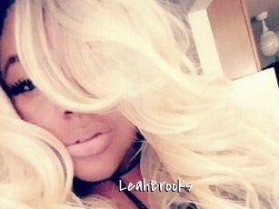 Leah_Brooks