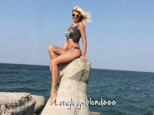 Longlegsblondeee