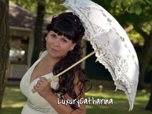 LuxuryCatharina Sexy Footjobs