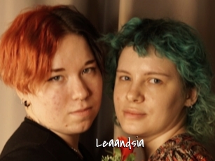 leaandsia Sexy Footjobs
