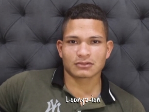loonyzion Sexy Footjobs