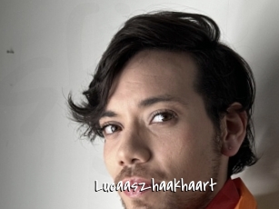 lucaaszhaakhaart Sexy Footjobs
