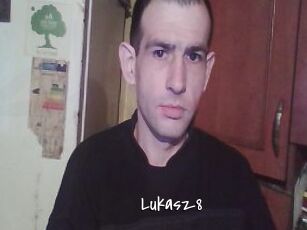 Lukasz8