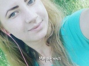 MayaKiss18