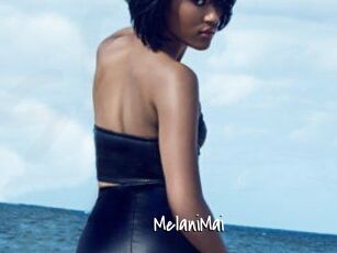 MelaniMai