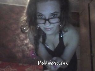 MelanieYoursX