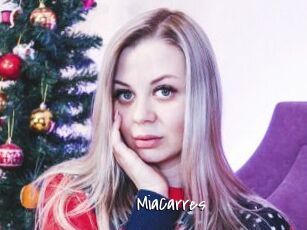 MiaCarres