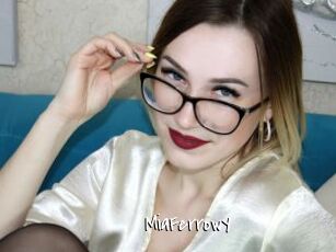 MiaFerrowY