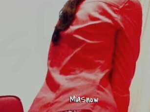 MiaSnow