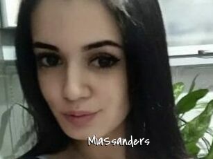 MiaSsanders