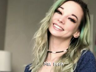 Mia_Fern
