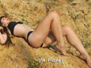Mia_Rooney