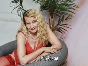 Miletinaa Sexy Footjobs