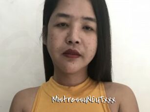 MistressUNCUTxxx