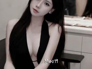 mie079 Sexy Footjobs