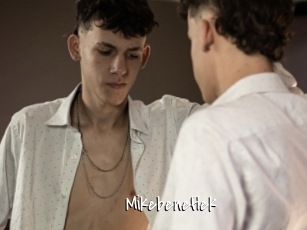 mikebeneflek Sexy Footjobs