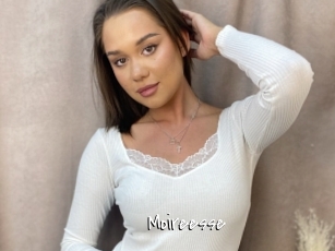 moireesse Sexy Footjobs