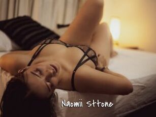 Naomii_Sttone
