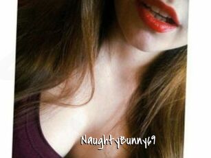 NaughtyBunny69 Sexy Footjobs