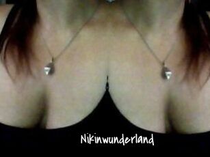 Nikinwunderland Sexy Footjobs