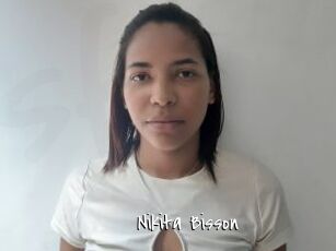 Nikita_Bisson Sexy Footjobs