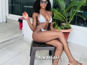 naomiashanty Sexy Footjobs