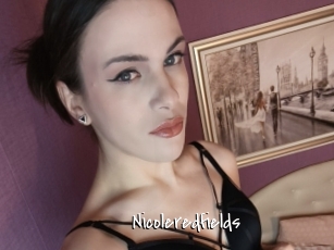nicoleredfields Sexy Footjobs